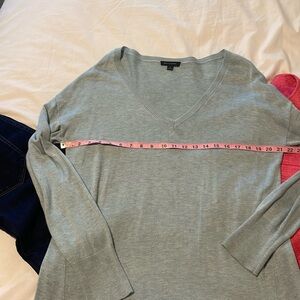 Light blue Halston sweater sz L